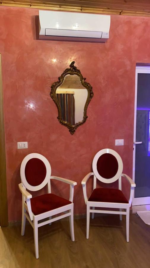 Hotel Demokracia Fushe-Arrez Extérieur photo